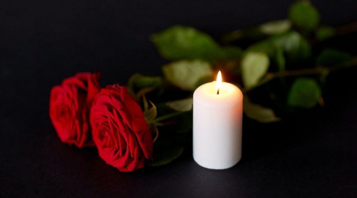 Коллектив учреждения «Республиканский центр олимпийской подготовки «Стайки» выражает глубокие соболезнования  Марине Слуцкой в связи со смертью отца